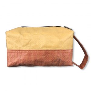 Kosmetiktasche aus recycelten Reissack in gelb orange | Beadbags