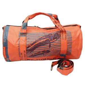 Nachhaltige Reise- und Sporttasche aus recycelten Reissack in orange | Beadbags