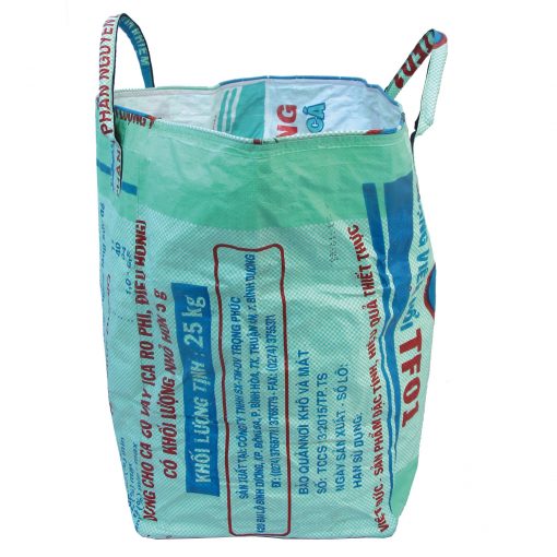 Upycycling Beadbags nachhaltige Tragetasche und Kosmetiktaschen aus recyceltem Reissackmaterial gefertigt in Kambodscha