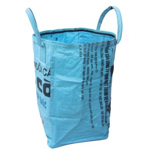 Upycycling Beadbags nachhaltige Tragetasche und Kosmetiktaschen aus recyceltem Reissackmaterial gefertigt in Kambodscha 3bb