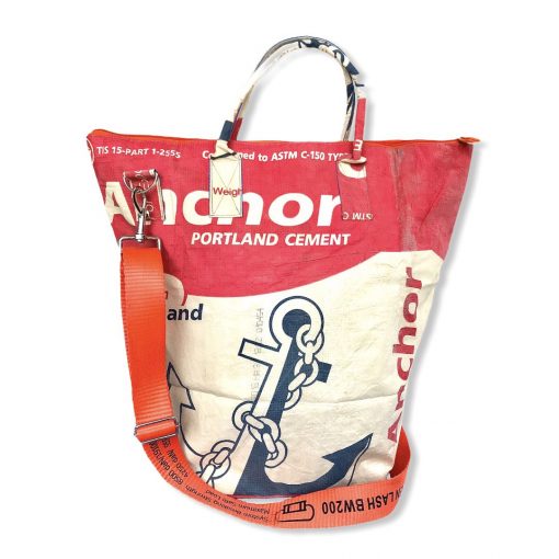 Beadbags Universaltasche _ Wäschesack aus recycelten Zementsack mit Tampenjangurt Rot Anker vorne