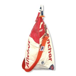 Beadbags Universaltasche _ Wäschesack aus recycelten Zementsack mit Tampenjangurt Rot Anker seite