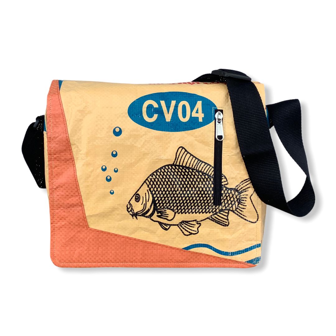 Beadbags Schultasche Joseph aus recycelten Reissack Ri81 Orange Vorne