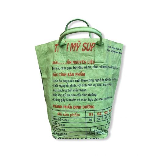 Wäschesack aus recycelten Reissack in hellgrün von hinten