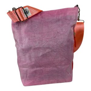 Beadbags Schultertasche aus reused Moskitonetz mit Tampenjan NET3TJ rosa
