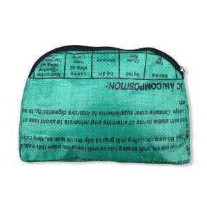 Kleine Kosmetiktasche aus recycelten Reissack in dunkelgrün | Beadbags