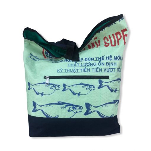 Rucksack aus recycelten Reissack von Beadbags in grün | Beadbags