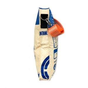Universal Trage- Einkaufstasche aus recycelten Zementsack mit Hochseegurt in blau | Beadbags