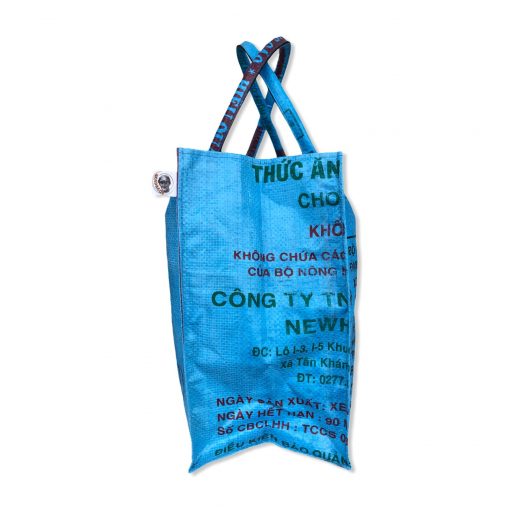 Einkaufstasche aus recycelten Reissack von Beadbags in blau | Beadbags