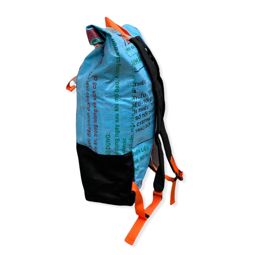 LK Trend & Style Rucksack aus recyceltem Reissack Upcycling 100 Prozent  Fair Trade BEADBAGS Adventure Life Backpack Unikat nachhaltig (Blau) :  : Fashion