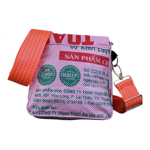Beadbags Schultasche pink Reissack hinten mit Tampenjangurt