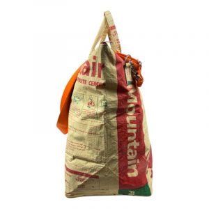 Beadbags Kleine Universaltasche / Wäschesack aus recycelten Reissack mit Hochseegurt