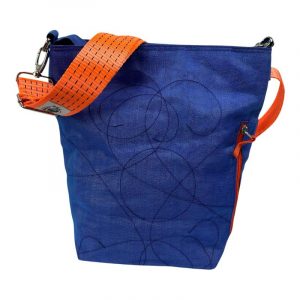 Beadbags Schultertasche aus reused Moskitonetz mit Tampenjangurt NET3TJ Lila/Flieder