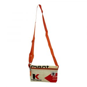 Beadbags Festivalbag Ri75 zement rot hängend