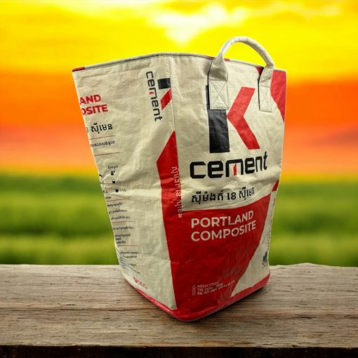 Beadbags CRL24 große Universaltasche in Zement rot seitliche ansicht