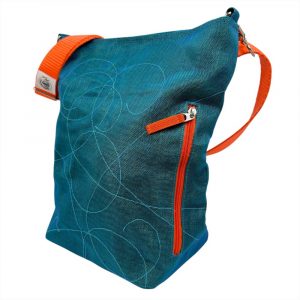 Beadbags Umhängetasche aus recyceltem Moskitonetz