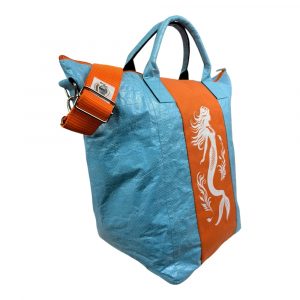Die Beadbags Spacy ist deine nachhaltige Allround-Tasche: robust, bunt, fair produziert & aus recycelten Futtersäcken – ideal für Haushalt & unterwegs.