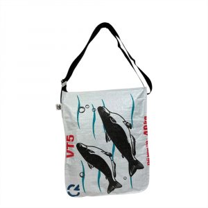 Beadbags Umhängetasche in weiß hängend