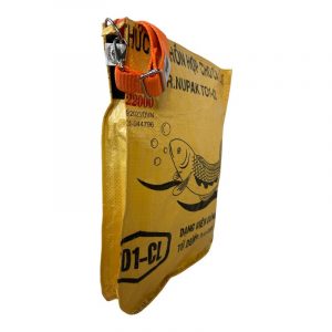 Recycelte Shopperbag aus Reissackmaterial, nachhaltige Umhängetasche mit Laptopfach und fairer Produktion