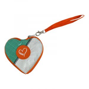 Beadbags HA110 kleines Herz mit Love grün-weiß